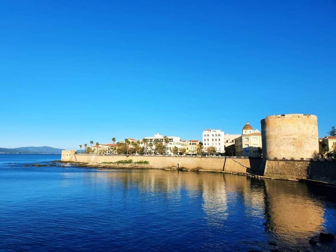 Maison Jolie Alghero Bagian luar foto